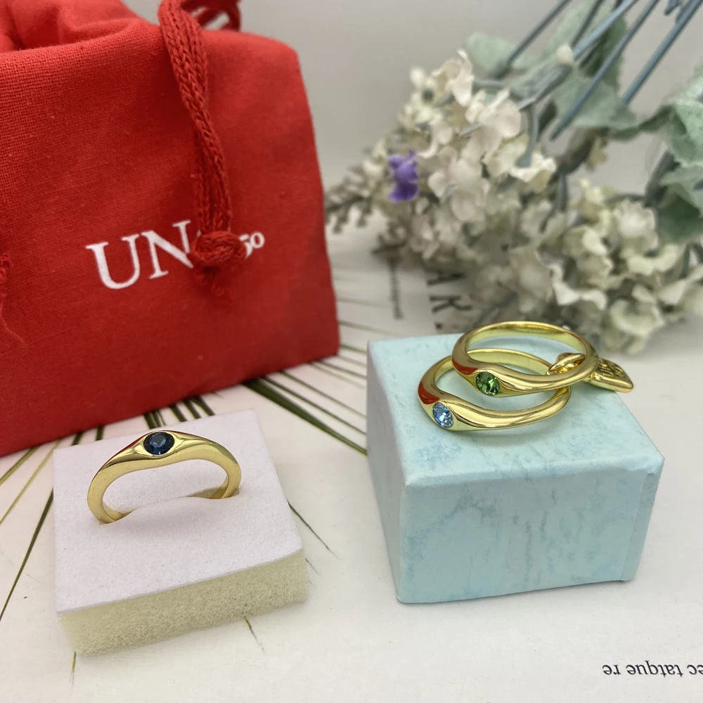 

Новое Золотое кольцо, трехцветное циркониевое кольцо, модное простое высококачественное женское Универсальное кольцо для свиданий и путешествий, подходит для UNO DE 50