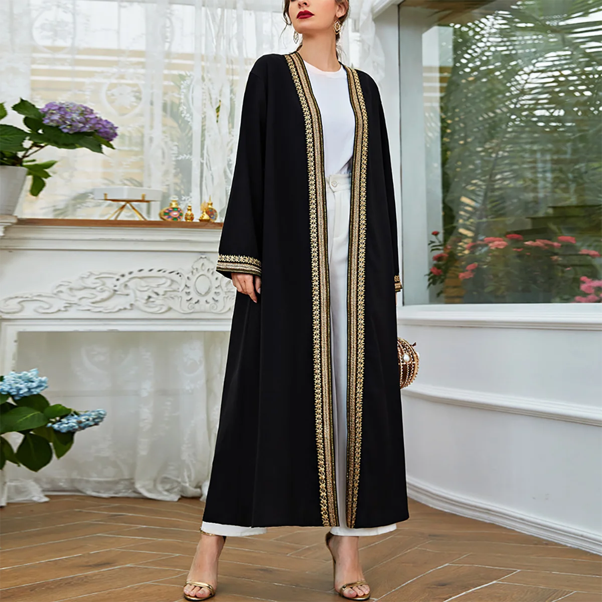 Elegant Women Embroidery Dubai Musilim Long Abaya Dress