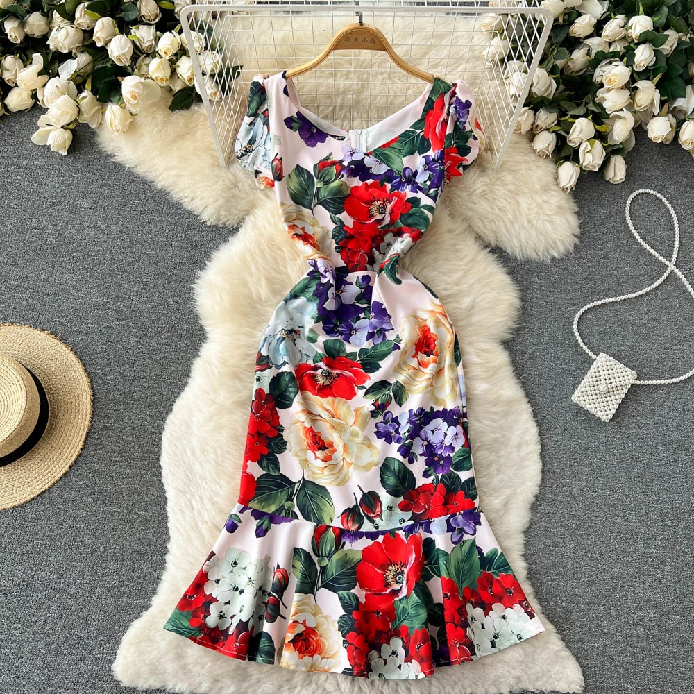 

New Fashion Women Summer Square Neck Elegant Hip Slim Waist Fishtail Print Dress Short Sleeve Casual Clothes Vestidos E644