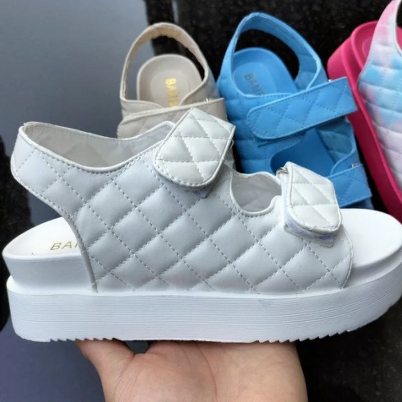 

Women Fashion Sandals 2022 Summer New Hook&Loop Ladies Comfoprtable Flat Casual Shoes 36-43 Large-Sized Female Beach Sandals