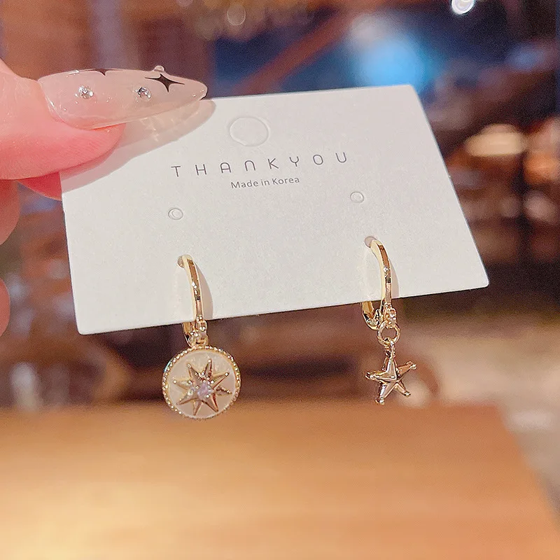 

New asymmetric six-star earrings with premium temperament earrings