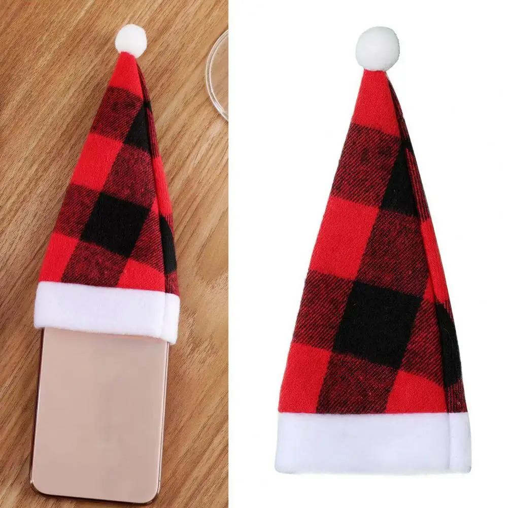 Christmas Dinnerware Storage Festive Christmas Tableware Holders Durable Plaid Print Cutlery Covers Santa Hat Bags for Xmas Home