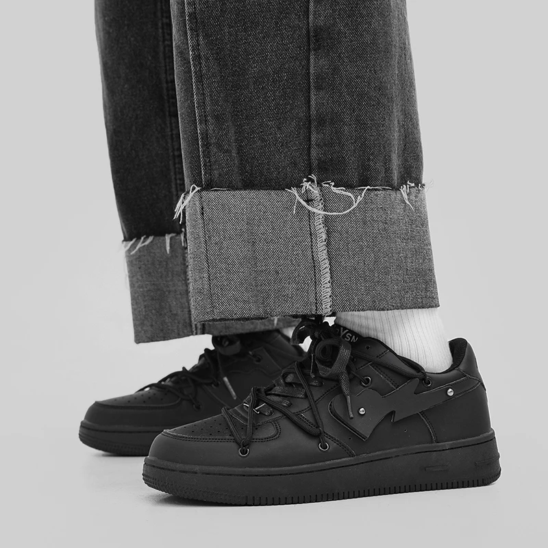 Men's Casual Shoes Lightweight Breathable Men Shoes Flat Lace-Up Men Sneakers White Unisex Tenis Masculino Women running shoes