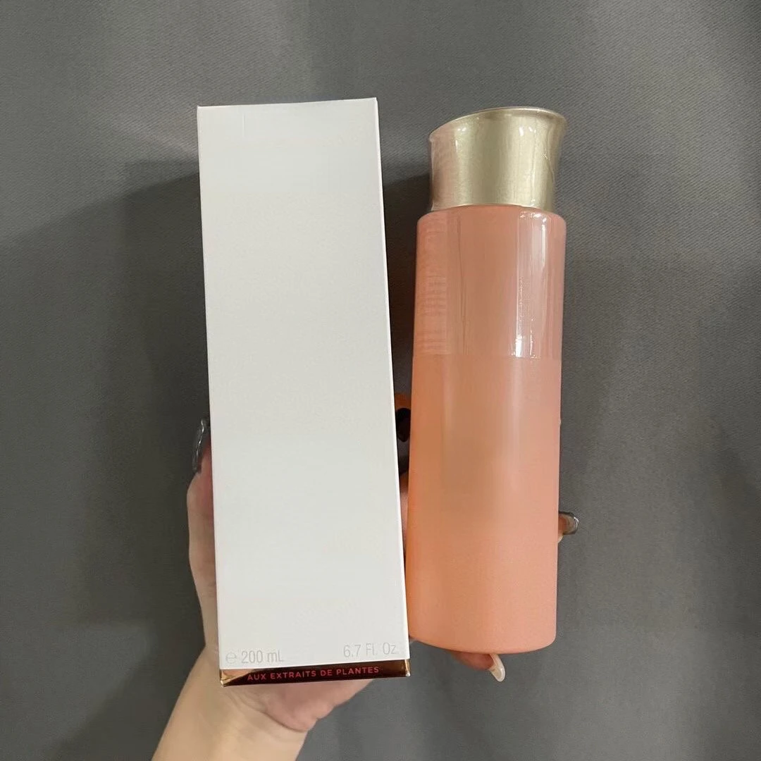 

New face water 200ml essence