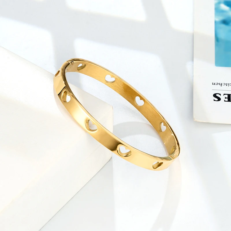 Горячая Распродажа, милый стиль, 10 полых сердца, черный браслет и браслет из нержавеющей стали, женское ювелирное изделие, бриллиант любви, брендовый подарок