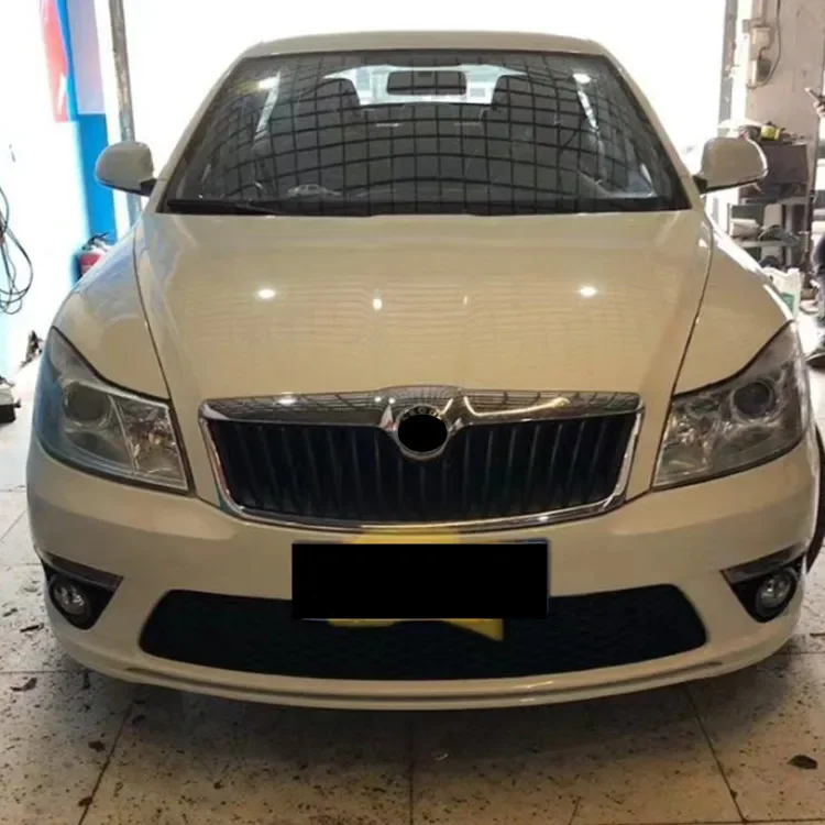 ПЕРЕДНИЙ БАМПЕР ДЛЯ SKODA OCTAVIA RS 2012г.