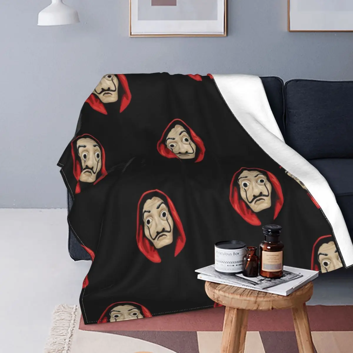 

La Casa De Papel Fondos Flannel Throw Blanket Money Heist Blankets for Bedding Couch Lightweight Bedding Throws