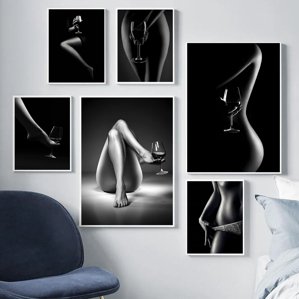 Черно-белая сексуальная обнаженная женщина обнаженные девушки винная лампа