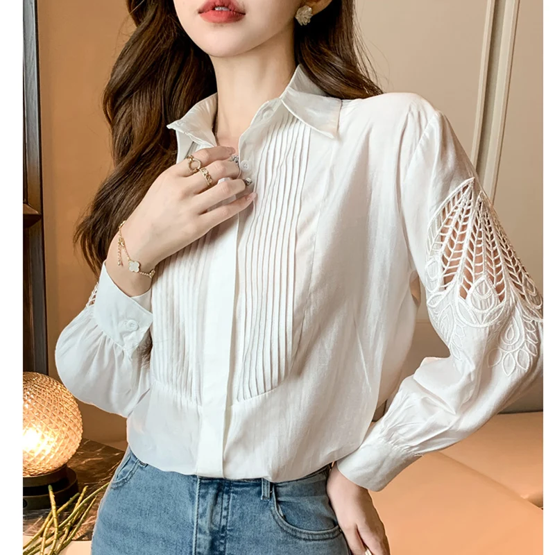 Блузка женская плиссированная с отложным воротником и длинным рукавом осень 2024