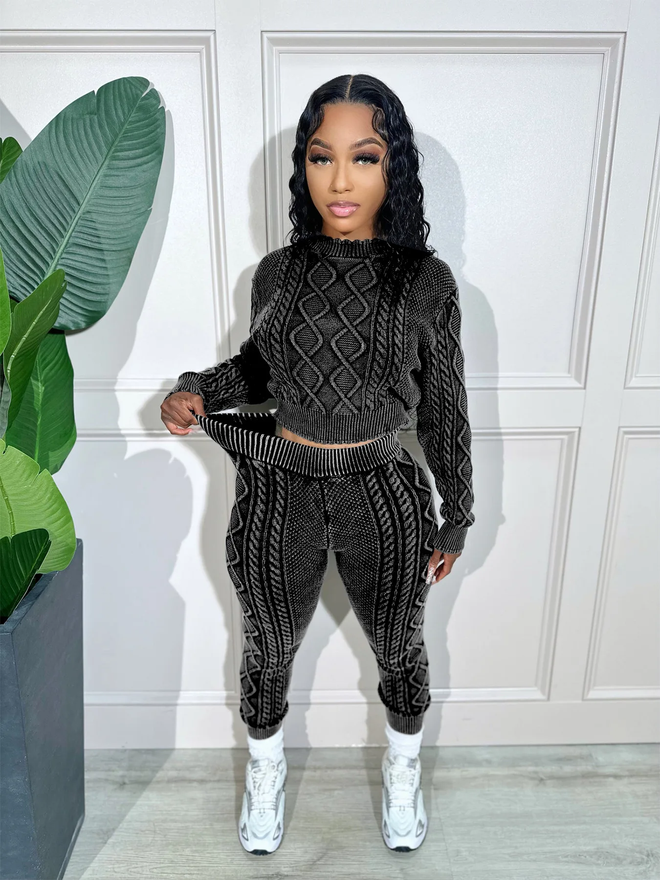 Рисунок 2 - Женский винтажный Костюм-двойка