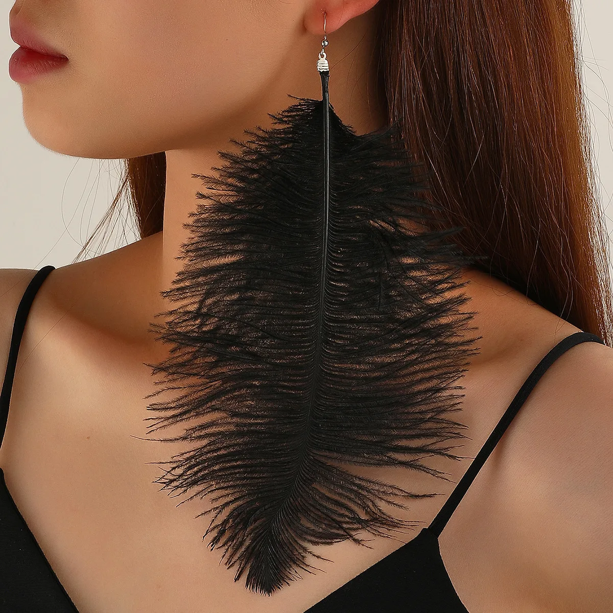

Vintage Bohemia Fashion Simple Long Feather Drop Earring For Women Ear Cuff For Girls Wedding Jewerly Gifts Wholesale E032