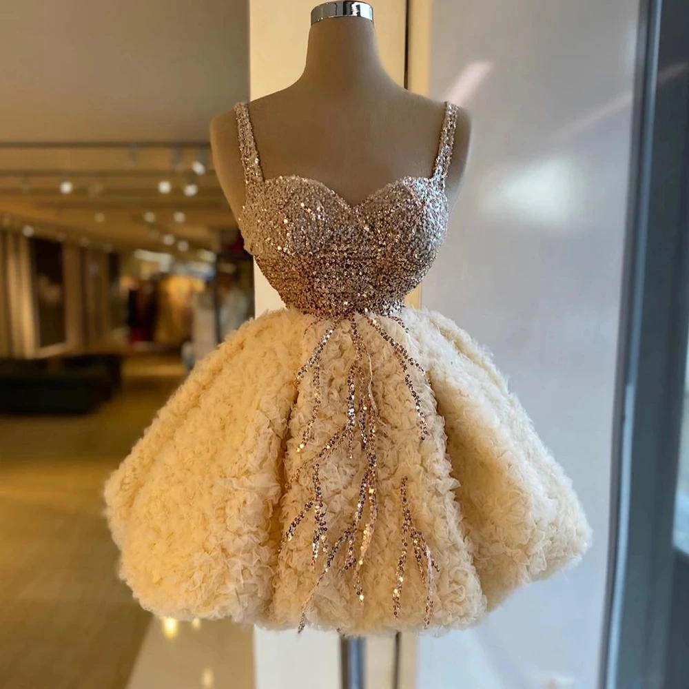 

Spaghetti Straps Sequins Beaded Homecoming Dress Women Birthday Party Gowns Vestidos de gala Champagne Tulle Short Prom Dresses