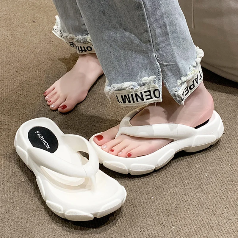 

Thick Platform Beach Slippers Women 2023 Summer Soft Sole Non Slip Flip-Flops Female Wedge Heeled Thong Sandals Cloud Slides