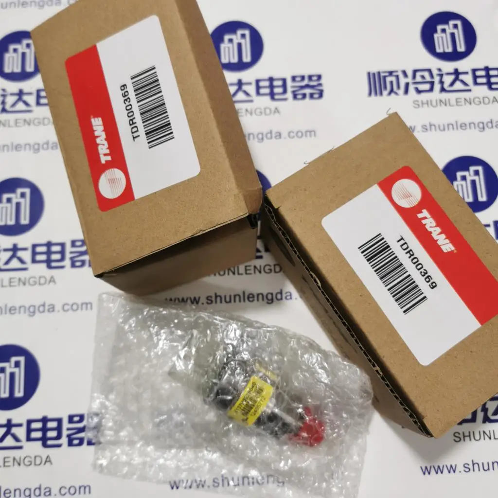 Датчик давления TDR00369 X13790828-01 AKS1008