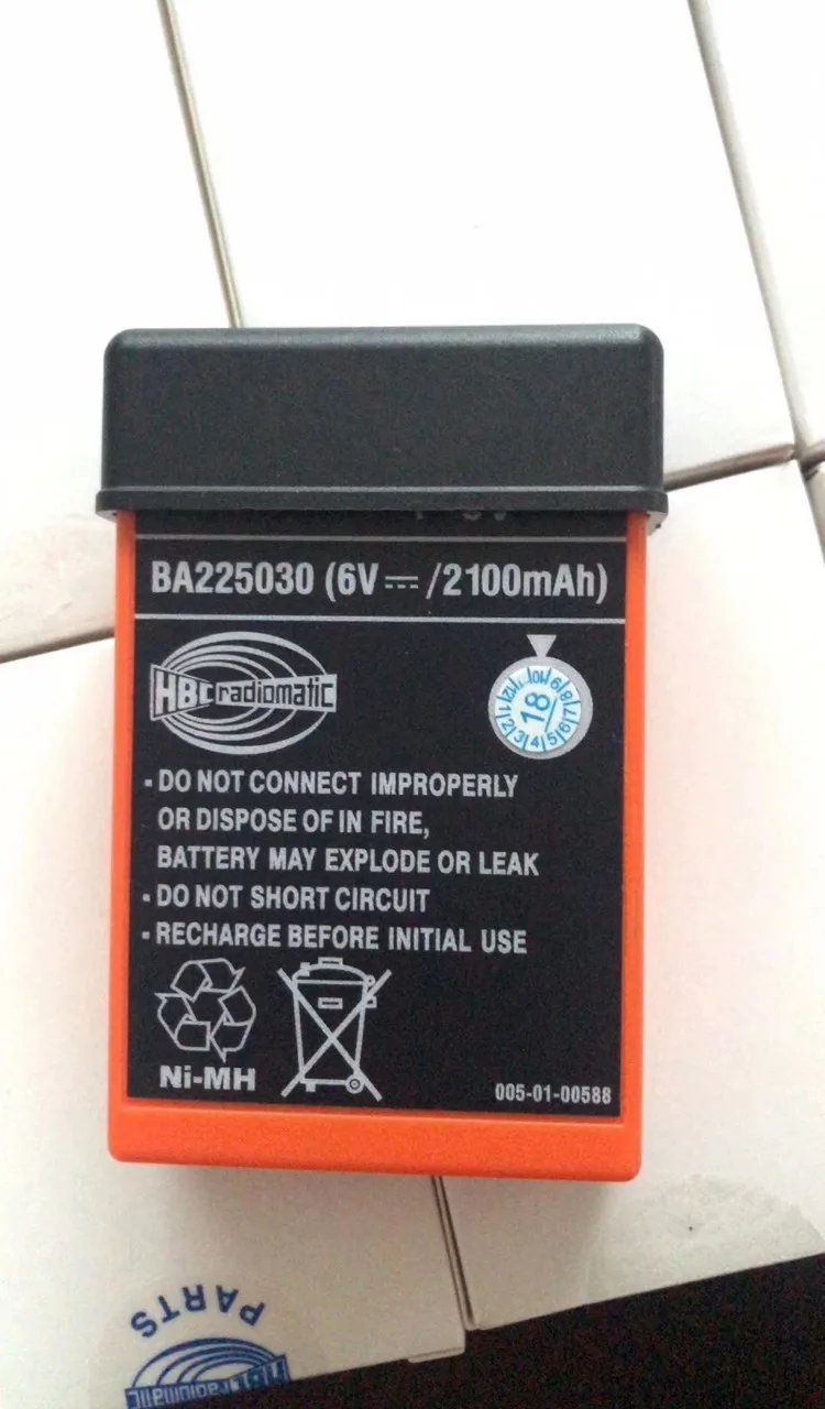 Зарядное устройство QA109600 с батареей BA225030 2100 мАч для пульта дистанционного