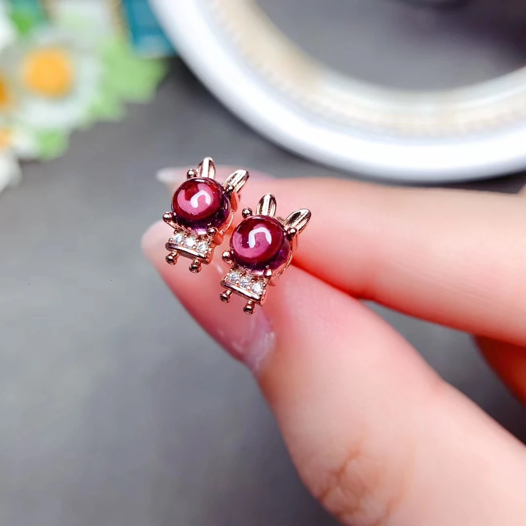 

MeiBaPJ Natural Garnet Fashion Stud Earrings Real 925 Sterling Silver Red Stone Earrings Fine Charm Jewelry for Women