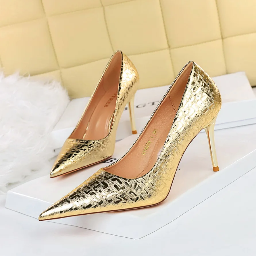 

BIGTREE Shoes Women Pumps Slivery Golden Wedding Shoes Sexy High Heels Stiletto Luxury Banquet Shoes Plus Size 43 Female Pumps