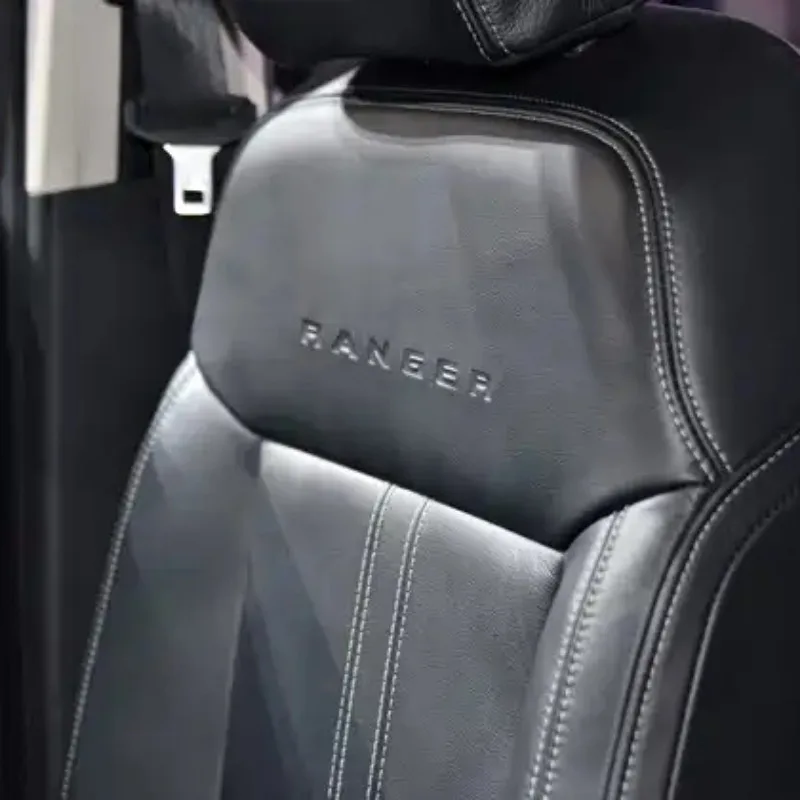 Фото Подходит для Ford Ranger 2018. Чехлы на сиденья из веганской кожи для 5 передних сидений. №4