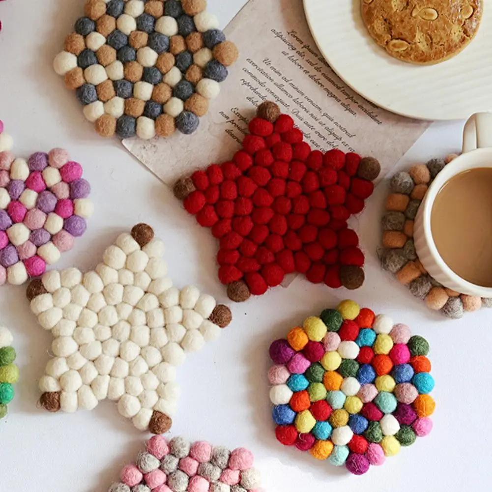 

Cup Mat Exquisite Shape Heat-Resistant Felt Pentagonal Heart Modeling Cup Pad Table Decoration for Home
