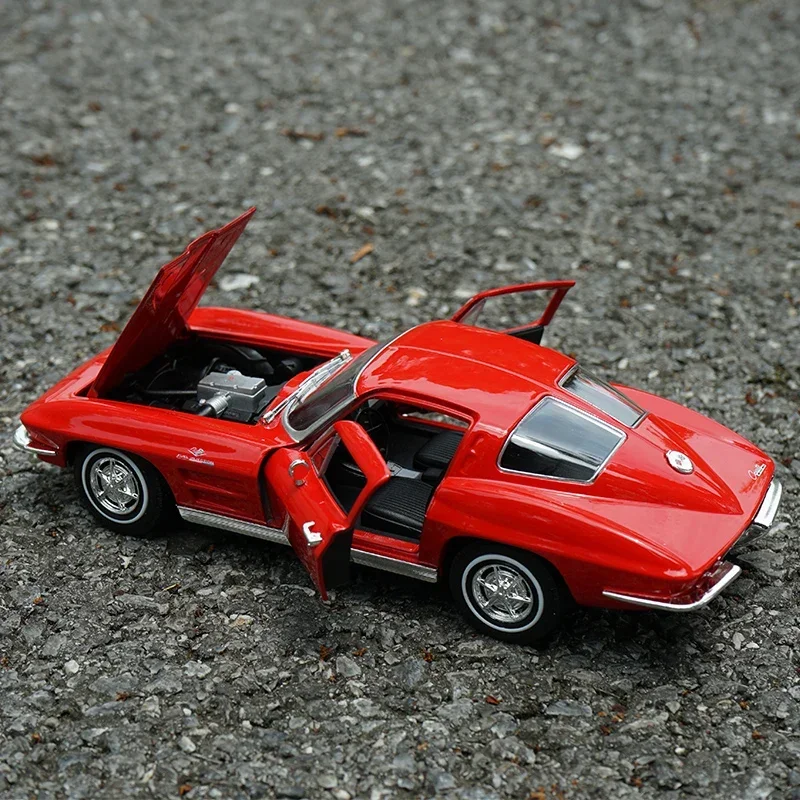 Модель спортивного автомобиля WELLY 1:24 для Chevrolet Corvette 1963 из сплава литая