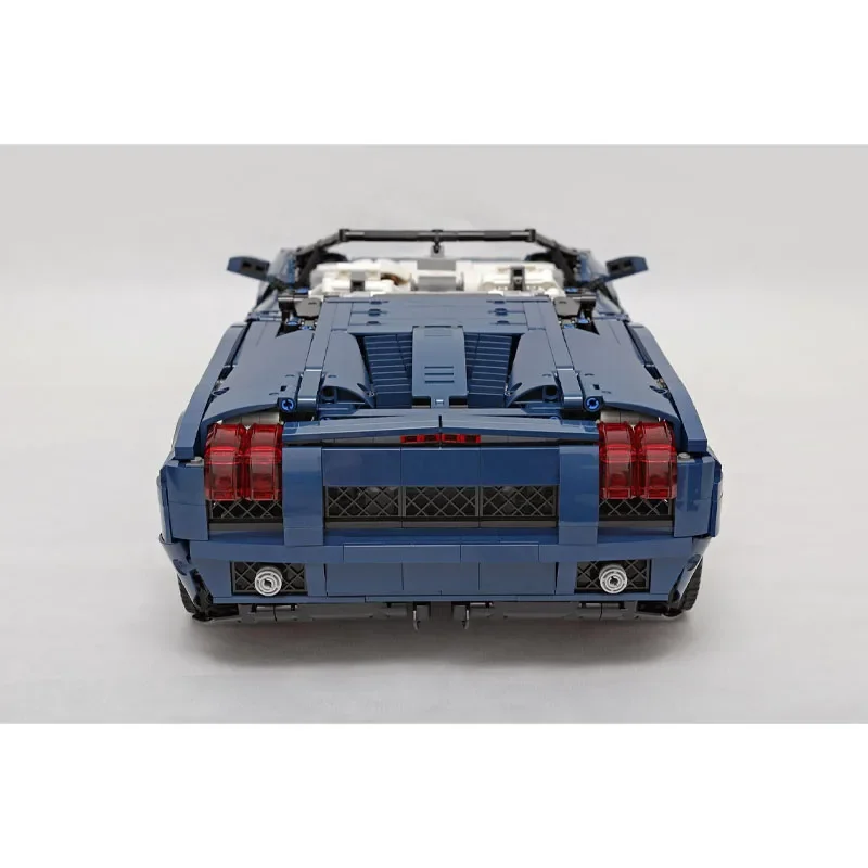 Новинка 2023 Классический трансформируемый суперкар модель детали 1:8 • 2728