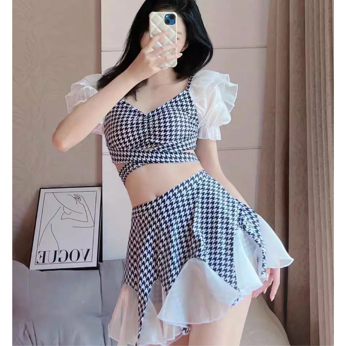 

2023 Korea Style Women Two Piece Swimsuit Star Same Plaid Hollow Out Swimwear Cross Straps Sexy Bikini Skirt Holiday Beachwear