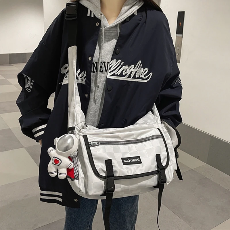 

Fashion Korean Version Men Crossbody Bags Handbag for Women 2023 New Designer Luxury Shoulder Bags Casual Harajuku Messenger Bag