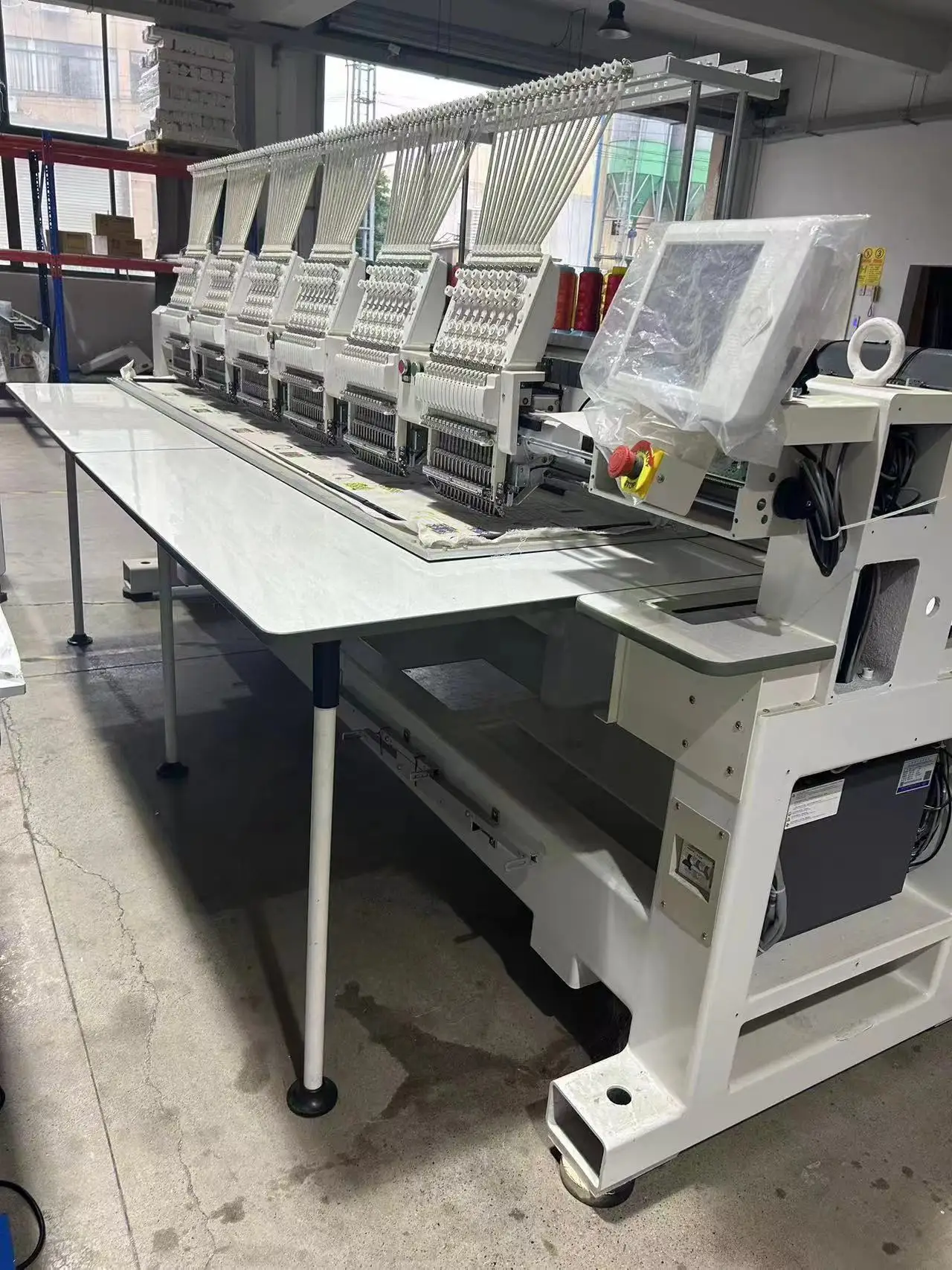 Фото Промышленная компьютеризированная вышивальная машина MFGS 1506 с 6 головками для кепок и футболок, автоматическая, в продаже №5