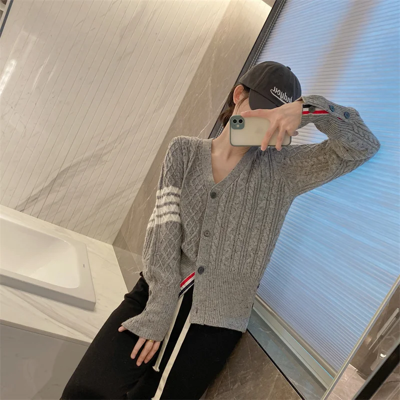 

Autumn/winter TB College Style Stripes Vintage Twist Knit Knit Cardigan Cable Sweater Women's Design Sense Versatile Coat