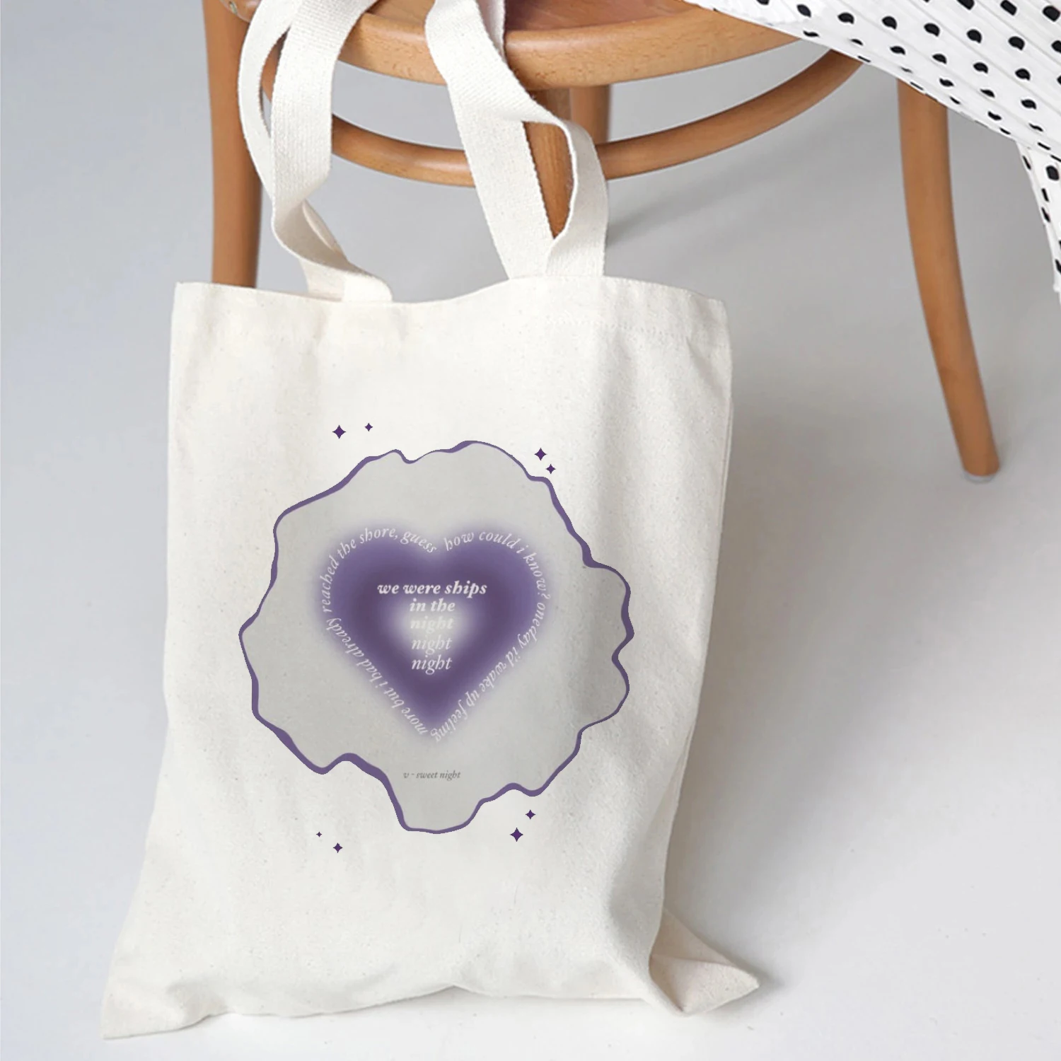 

Большая милая сумка с мультяшным принтом Love, забавная модная открытая трендовая сумка для покупок в студенческом стиле, сумка на плечо, Холщовая Сумка