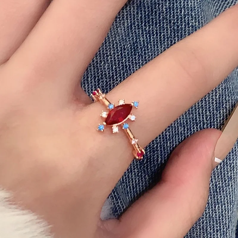 

Small crowd design light luxury high feeling net red retro rhinestone zircon index finger ring female