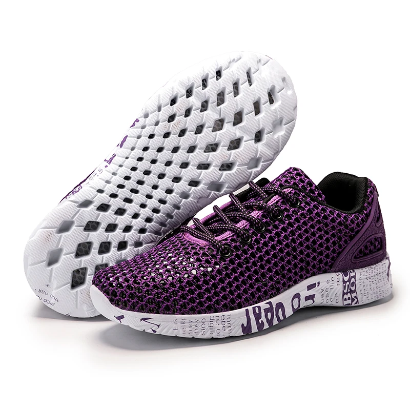 Summer Fashion Women Aqua Shoes Beach Shoes Quick Drying Water Shoes Outdoor Mesh Sneakers Ladies Shoes Black Soft Sanders Shoe