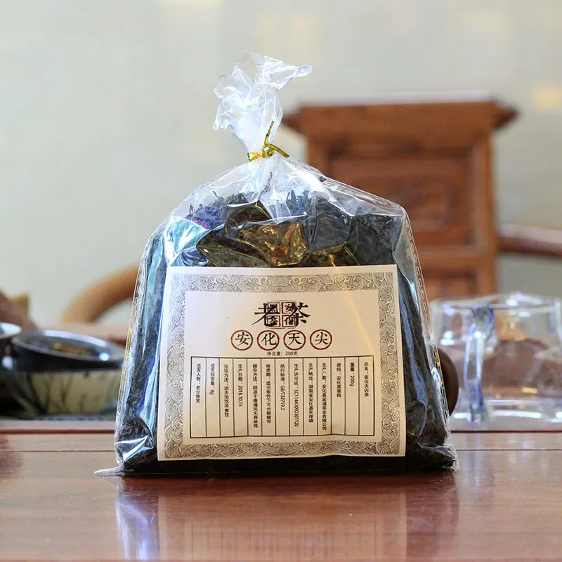 

Chinese Tea Anhua Hei Cha Royal Fu Cha Dark Chinese Tea Golden Flower Brick Tea Box Tea 200g