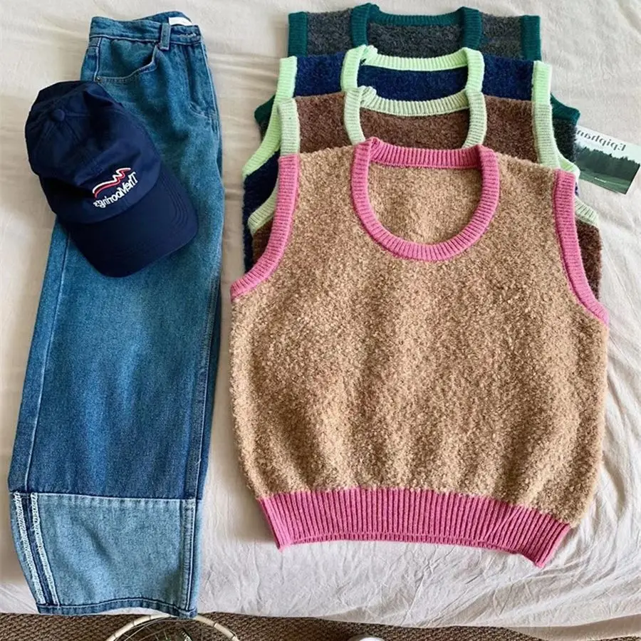 Рисунок 6 - Женский жилет, вязаные топы