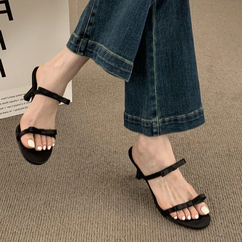 

Женские шлепанцы с бантом, сандалии на среднем каблуке, повседневные дизайнерские шлепанцы с ремешком на пятке, сланцы, лето 2023