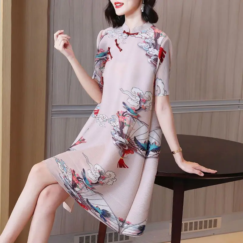 Retro Chinese style improved cheongsam pleated dress female 2023 summer new high-end westernized short sleeve dress female tops