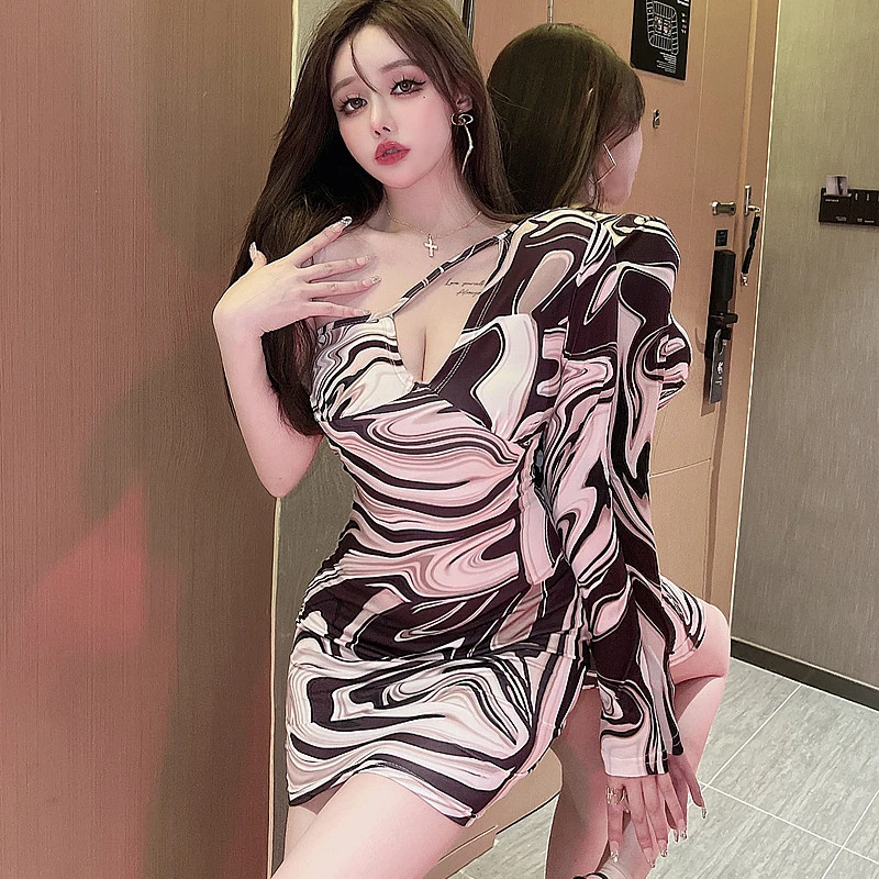 

Spring Summer New Style One Shoulder Long Half Sleeve European American Fashion Mini Dresses Slim Bag Hip Sexy Hollow Female Y2k