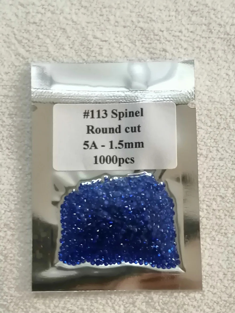 

Free Shipping 0.9~3.0mm Round Brilliant Cut 5A Quality #113 Blue Spinel Stone Synthetic Gems Wax Setting For Sale