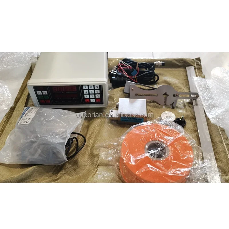 Подсчитывающая машина для вставки вкладышей бумаги