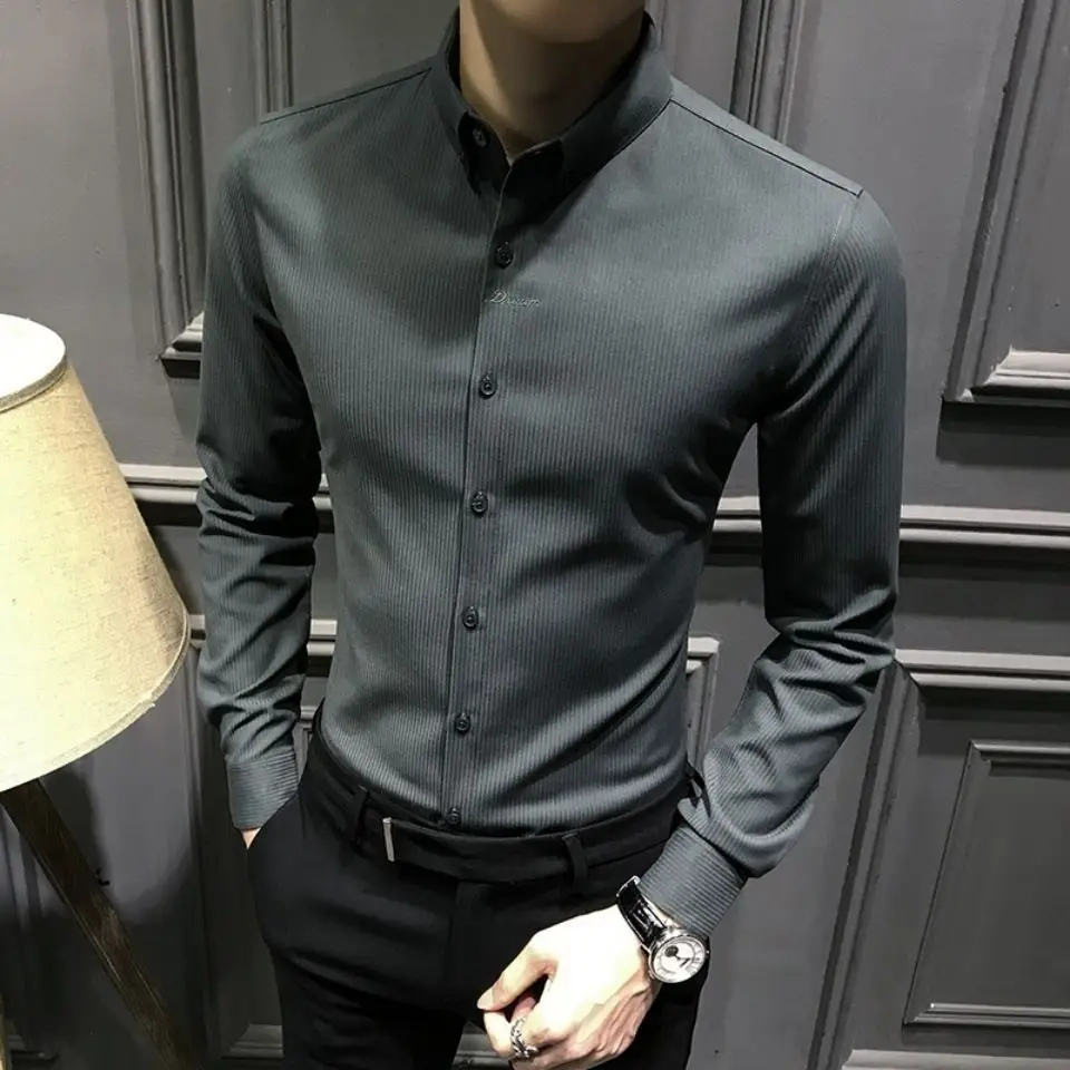 Han edition age season long sleeve men striped shirt embroidered shirts leisure handsome coat of cultivate one's morality