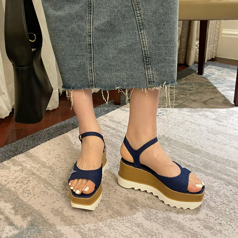 

Ladies Shoes And Sandals Blue Denim High Heels Summer Ankle Buckle Platform Wedges 8cm Square Toe Platforms Women Creepers