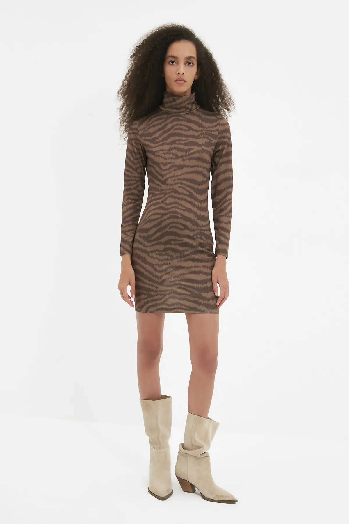 

Trendyol Patterned Knit Dress TWOAW22EL2216