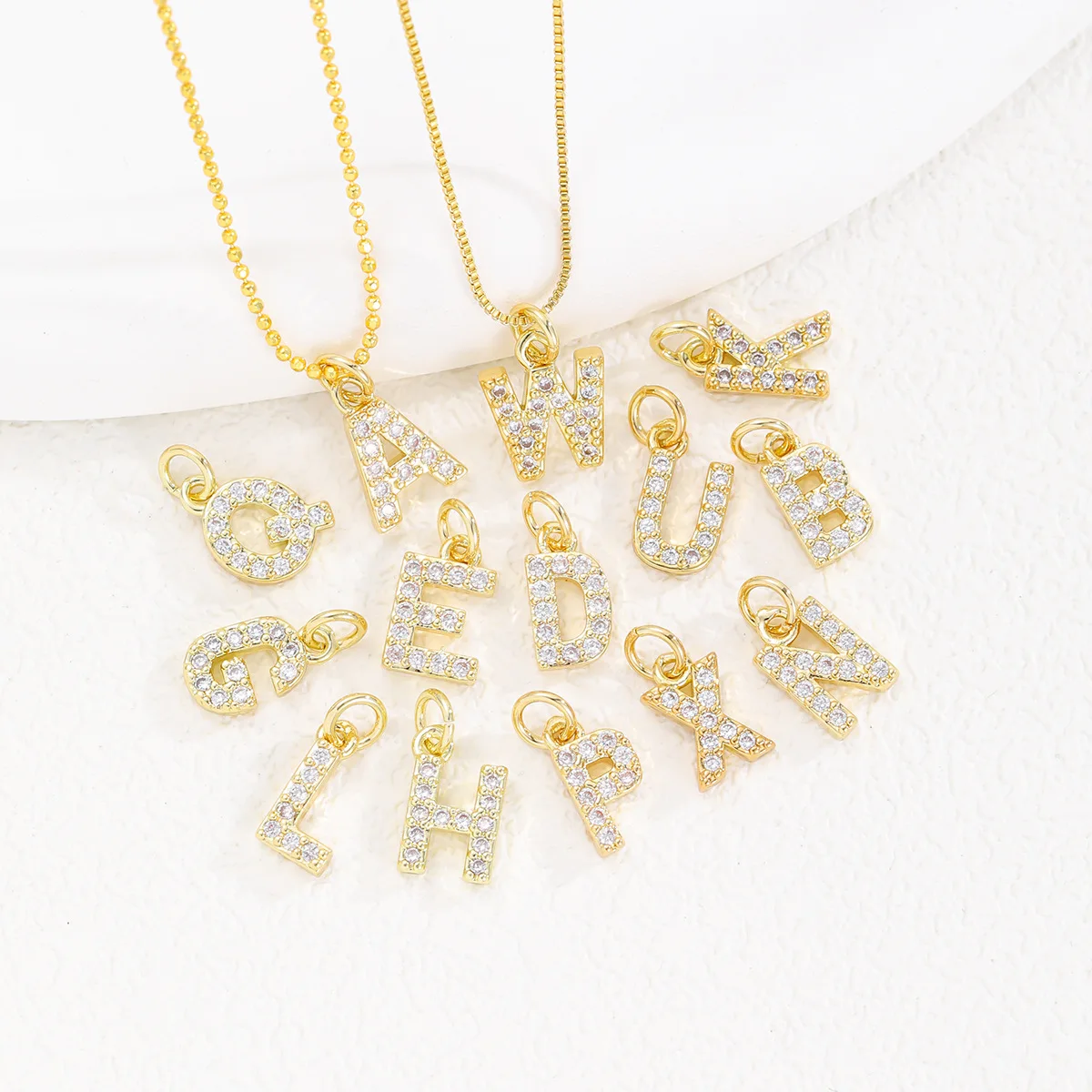 Ожерелье с подвеской в виде букв A-Z для женщин и мужчин колье из нержавеющей стали