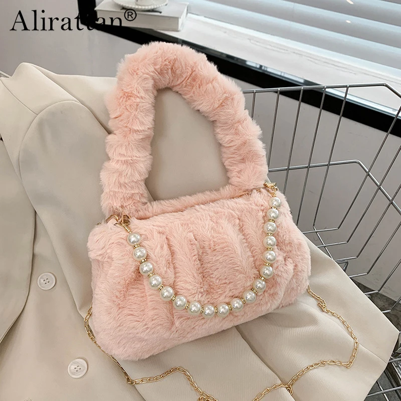 

Alirattan 2023 Women's Small Half Moon Bag Luxury Warm Plush Wrist Bags For Women Fashion Short Handle Clutch Shoulder