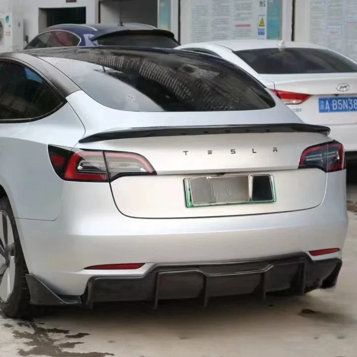 Индивидуальные глянцевые автозапчасти из углеродного волокна для Tesla Model S