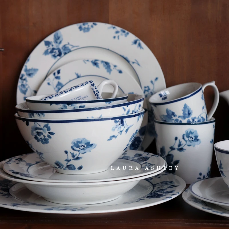 

Laura British Single Roland Underglaze Blue and White Rose European Chinese and Western Plate Soup Bowl Salad Bowl Afternoon