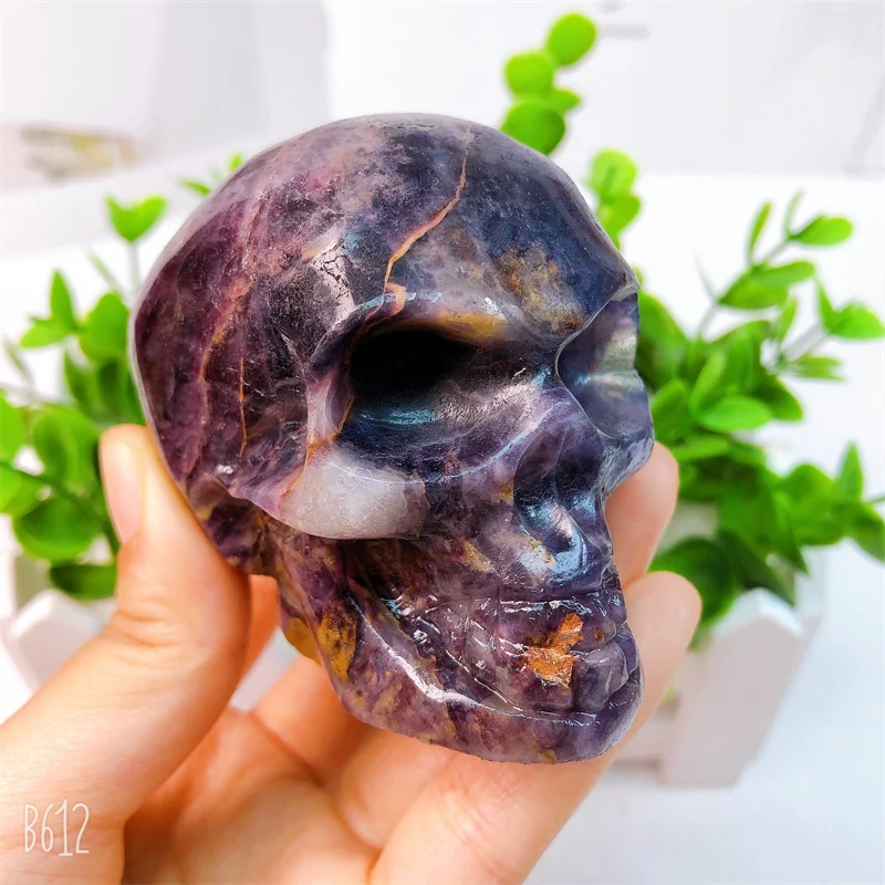 

6.5cm Natural Dream Amethyst Skull Carvings Witchcraft Gems For Man Gifts Collectibles For Explorer Lover 1PCS