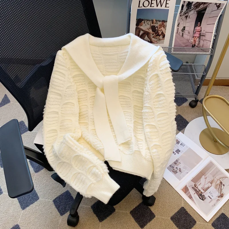 

Autumn and Winter New Warm Pullover Panel Sweater Women's Lazy Style Lapel Loose Top Fashion