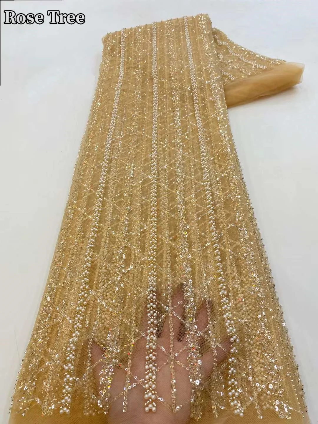 Рисунок 4 - Нигерийское кружево ткань с вышивкой