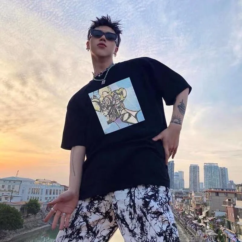 

22SS Красочная картина маслом 100% хлопок ЕС Размер кактус Джек футболка мужчины женщины винтажная одежда лето Genshin Impact Mon Compte